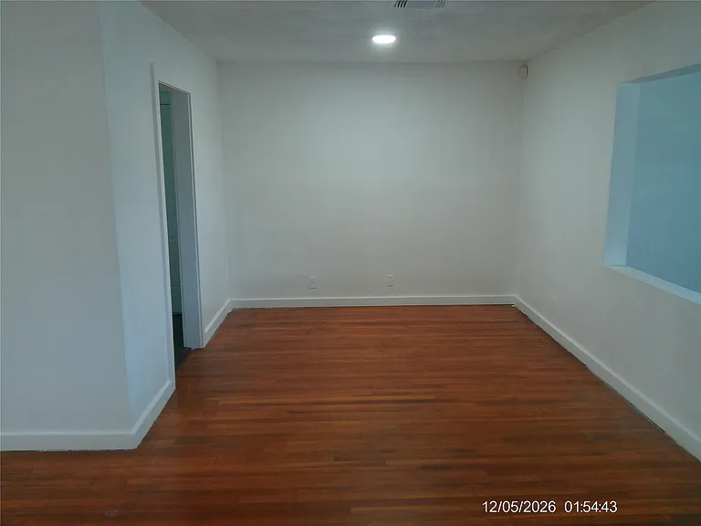 5319 Newkirk Ln — Photo 12