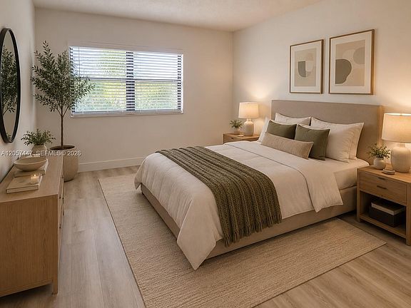 3rd image of 240 Lakeview Dr APT 303