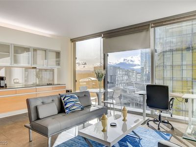 3722 Las Vegas Blvd S Unit 710, Las Vegas, NV, 89158