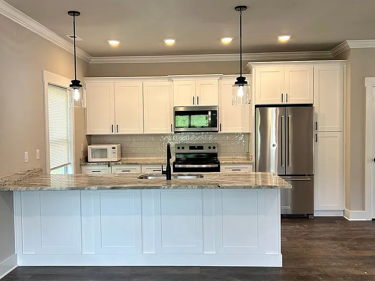 119 Gentry Rd — Photo 4