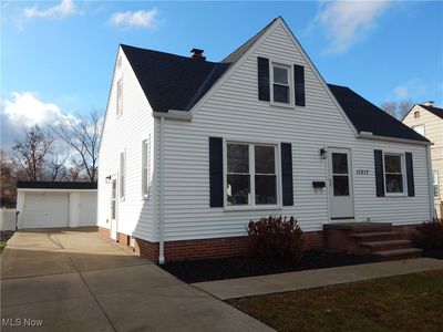 11017 Woodview Blvd, Parma Heights, OH, 44130
