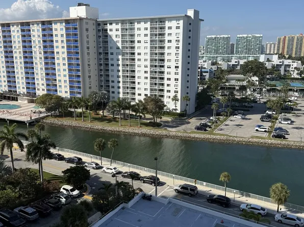 500 Bayview Dr APT 1031, Sunny Isles Beach, FL 33160