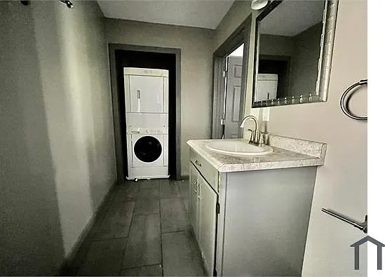 968 Wilson Ave — Photo 11