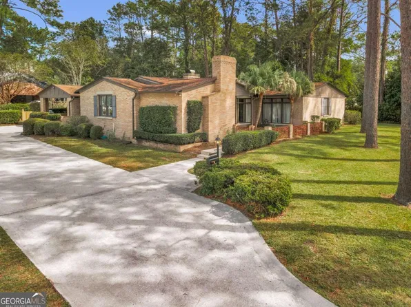 1601 Seminole Trl, Waycross, GA 31501