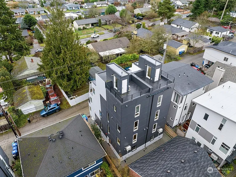 9234 35th Ave SW #A — Photo 14