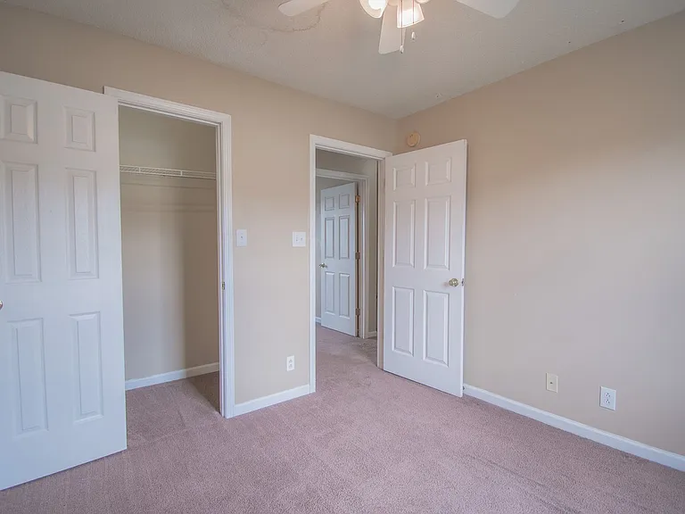824 Flyer Ct — Photo 13