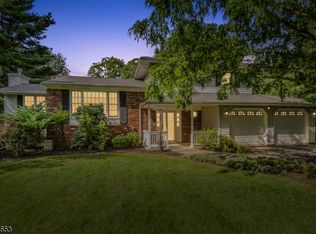 1975 Holland Brook Rd W, Branchburg, NJ 08876