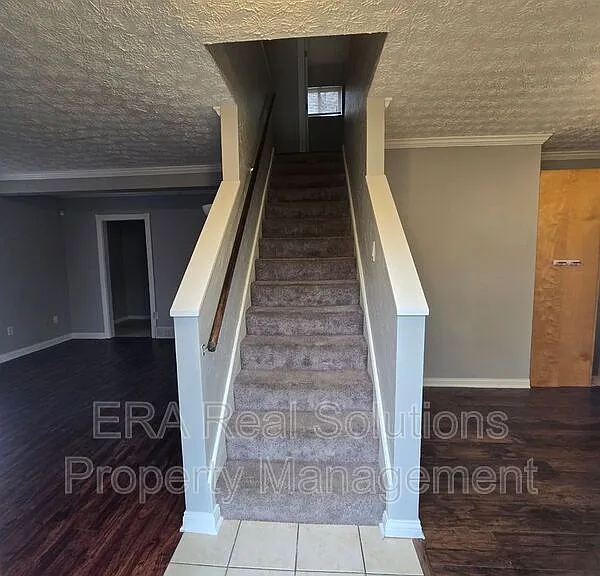 5439 Argo Ln — Photo 2