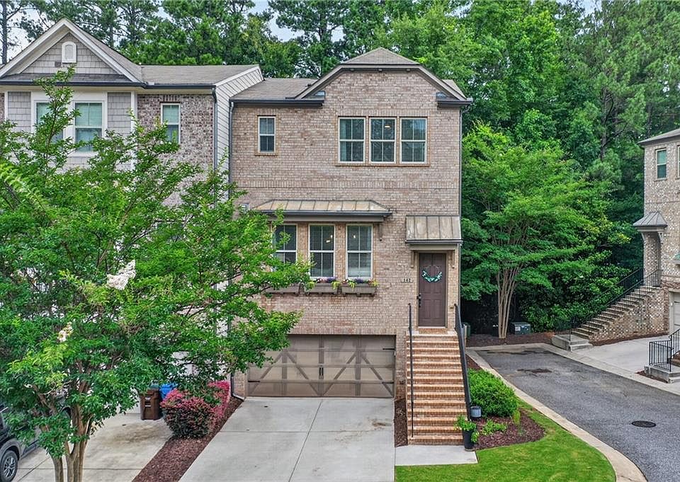 1st image of 142 Brindle Ln