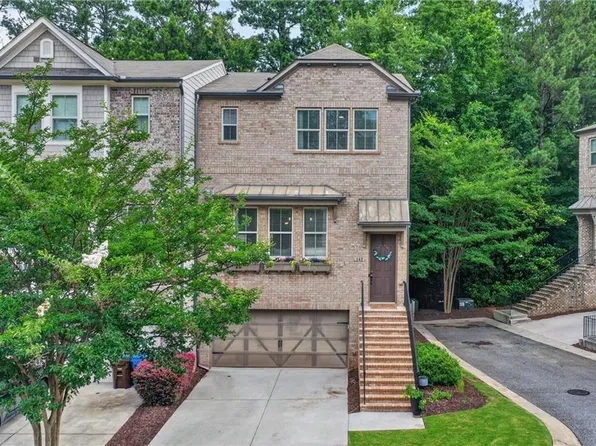 142 Brindle Ln, Alpharetta, GA 30009