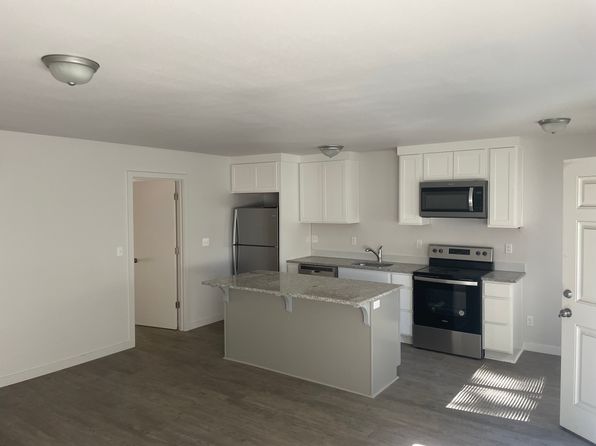 10705 NE Fremont St APT 1