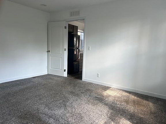 2nd image of 820 Shady Ln #6