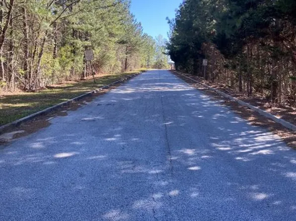 15 Pee Jay Dr #1, Oxford, GA 30054