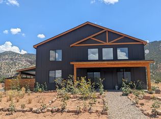 2449 S Badger Way, New Harmony, UT 84757
