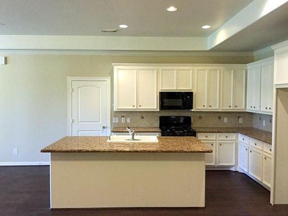 2nd image of 12711 Foxburo Dr