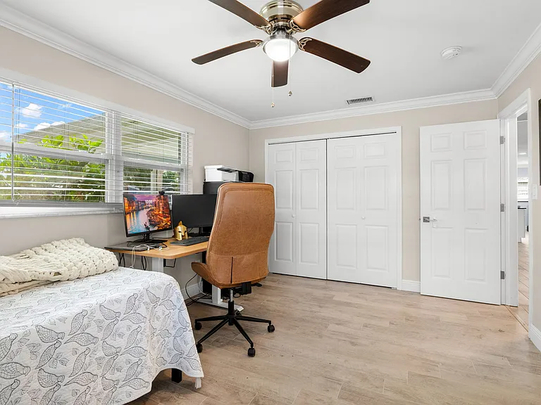 2376 Forest Dr — Photo 22