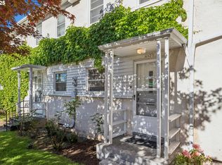 6921 NE Broadway, Portland, OR