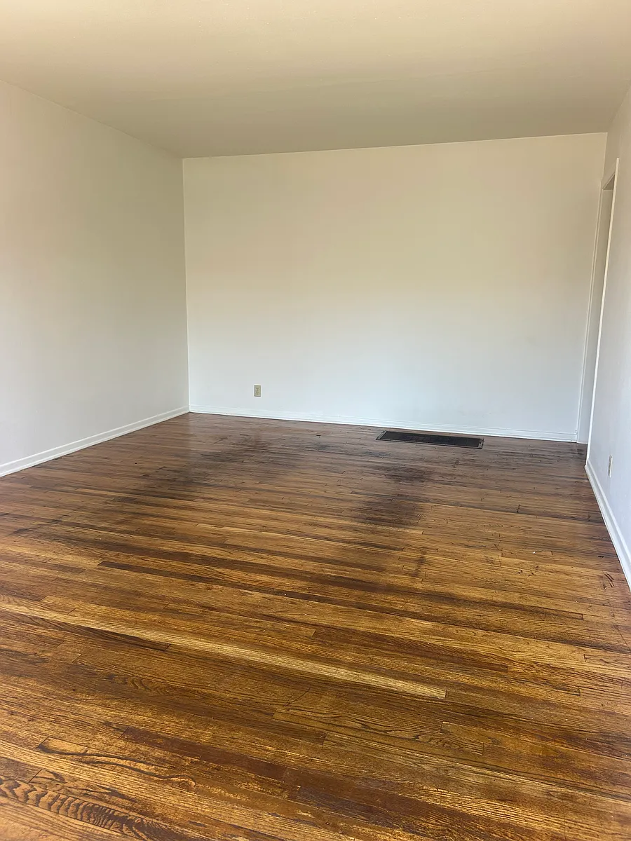 Building Photo - 230 N Cedros Ave #230