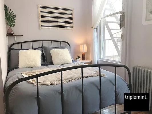 Rented by Triplemint | media 13