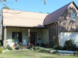75 Pete Field Rd, Sumrall, MS 39482