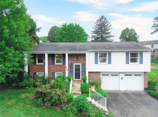2583 Giant Oaks Dr, Pittsburgh, PA 15241