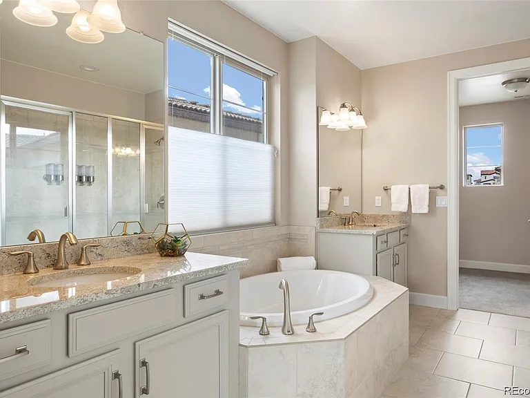10659 Montecito Dr — Photo 28