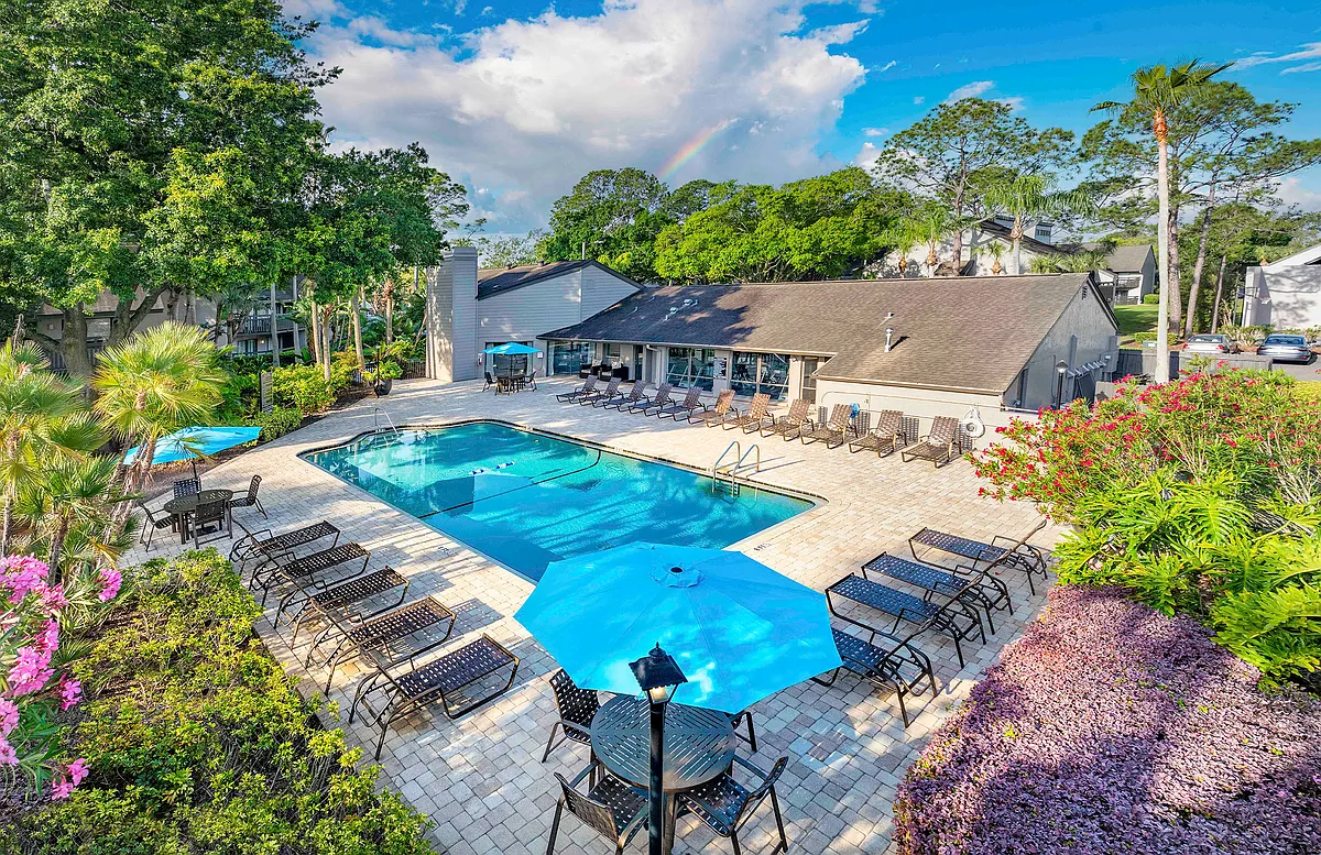 Building Photo - MAA Carrollwood