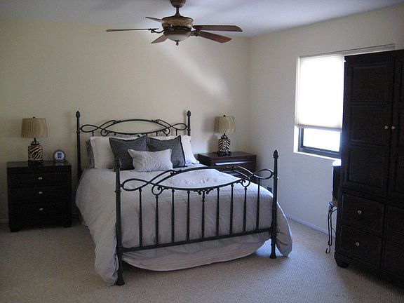 Master bedroom 19'.4"X12'
