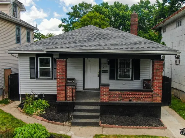 1727 W Riverview Ave, Dayton, OH 45402