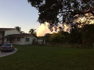 8425 SW 182nd Ter, Palmetto Bay, FL 33157