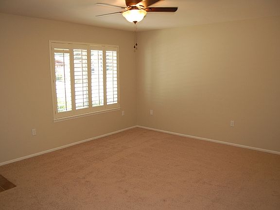 3rd image of 27633 Camden Way