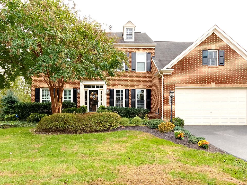 1st image of 18490 Orchid Dr