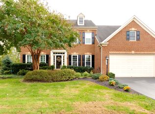 18490 Orchid Dr, Leesburg, VA 20176