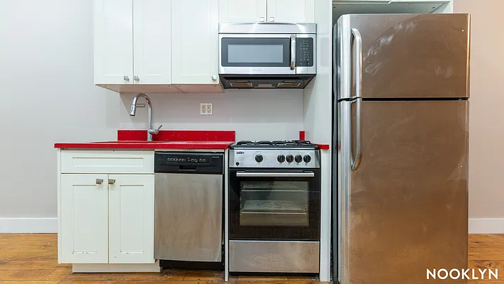 Rented by Nooklyn NYC LLC | media 5