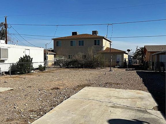 3rd image of 2062 White Sands Dr