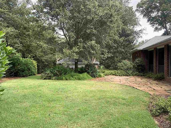 5th image of 9611 Yarrow Cir