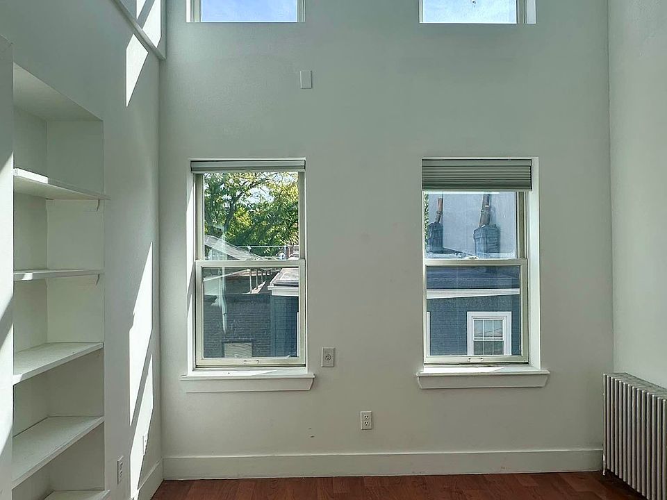 1st image of 294 Harman St APT 3RR