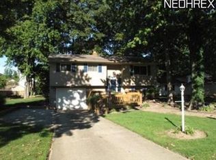 1616 Berwick Dr, Brunswick, OH