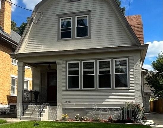 3rd image of 4528 Floral Ave