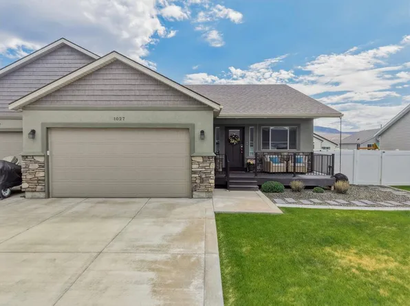 1027 Pinewood St, Chubbuck, ID 83202