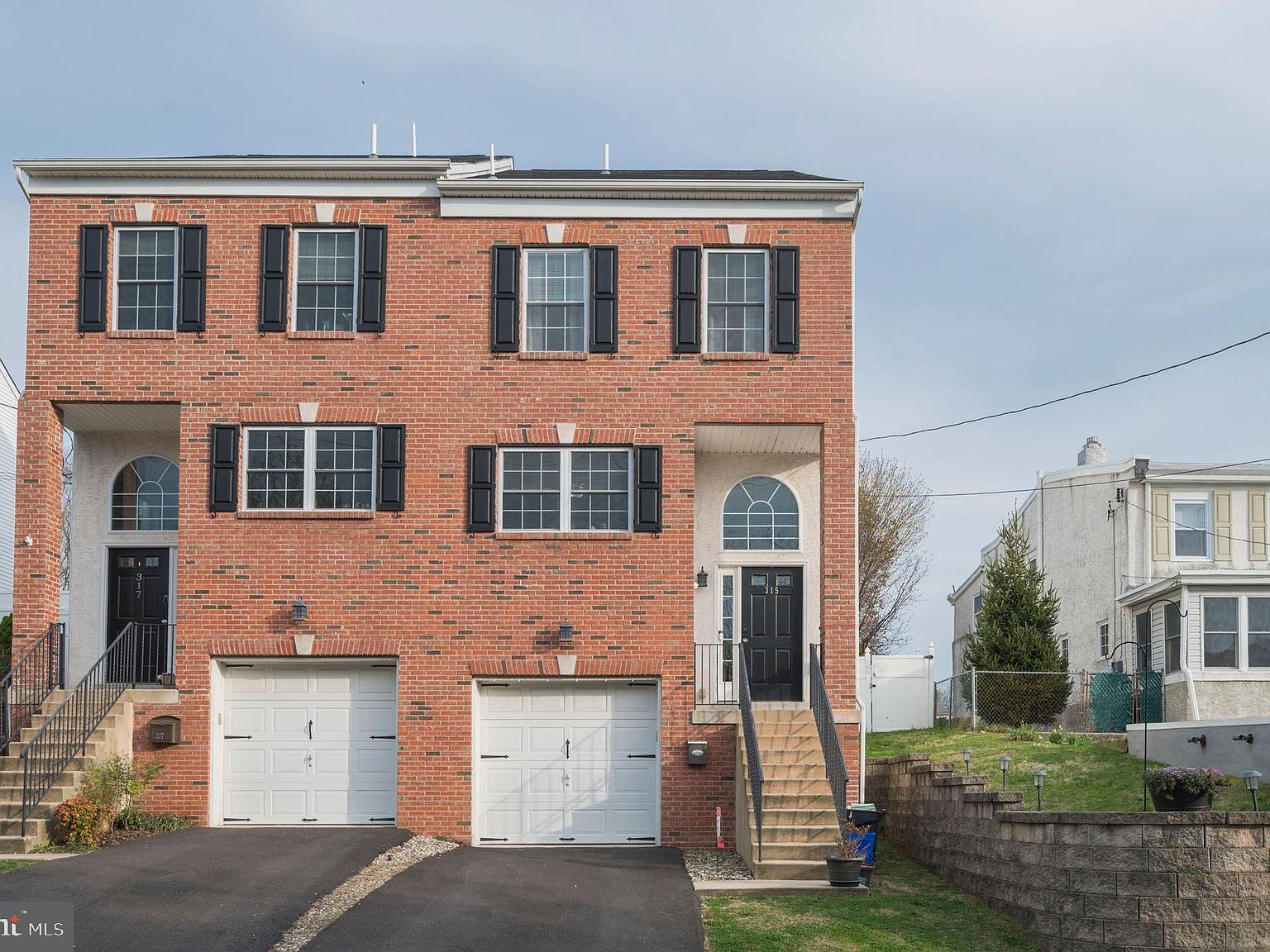 315 Fountain St, Philadelphia, PA 19128 Zillow
