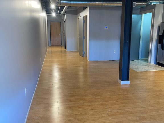 Photo of similar unit. Please note that colors, finishes, and fixtures may vary.