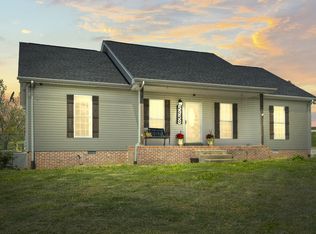 5958 Fred Perry Rd, Springfield, TN 37172