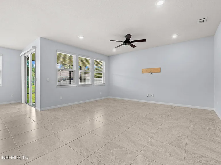14407 Spring Light Cir — Photo 16