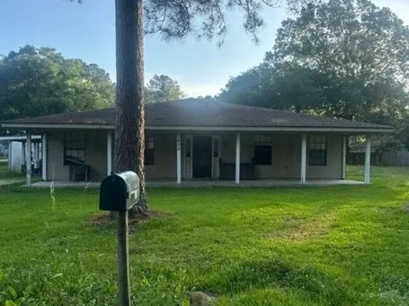 635 Nancy St, Mandeville, LA 70448