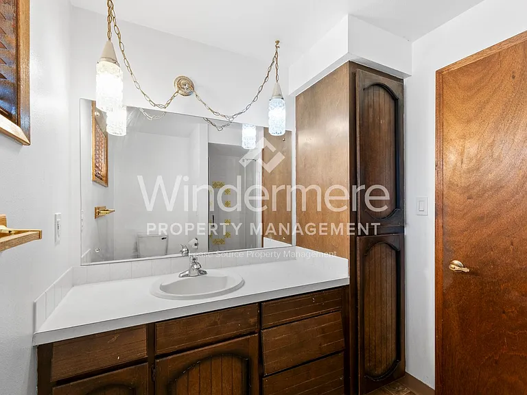 6622 E 15th Ave — Photo 14