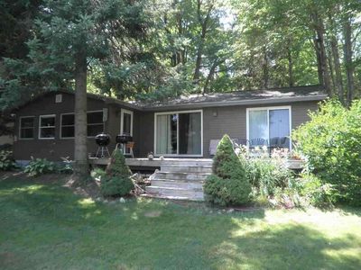 4672 Six Mile Lake Rd, East Jordan, MI, 49727