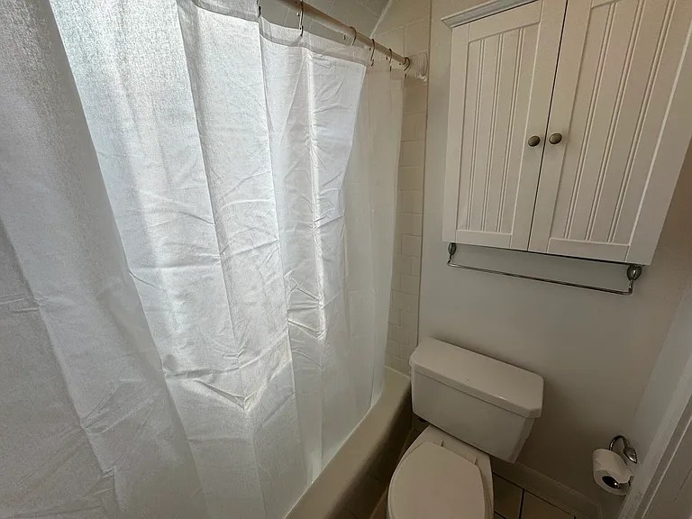 24 Ellington Rd #2R — Photo 19