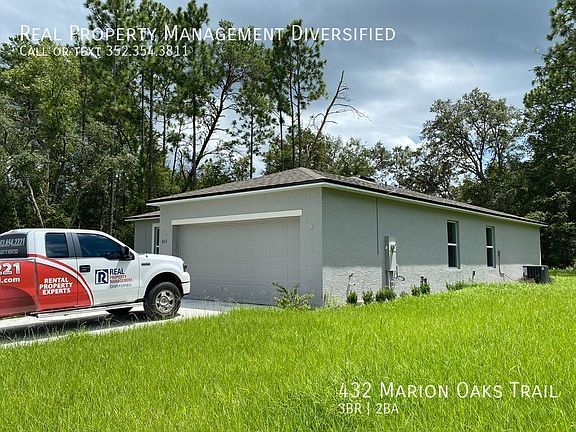 3rd image of 432 Marion Oaks Trl