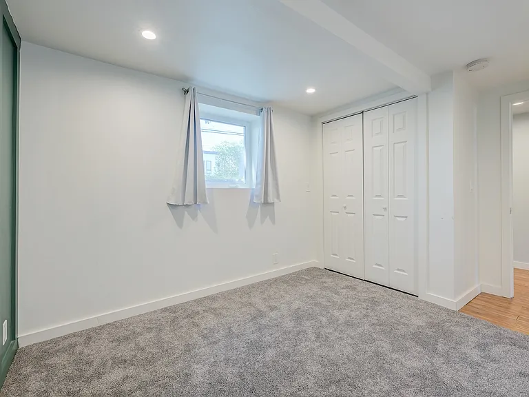 6216 45th Ave NE — Photo 16